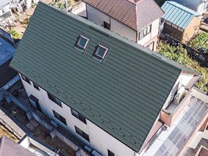 軽量屋根で耐震性を高め安心安全な住まいに